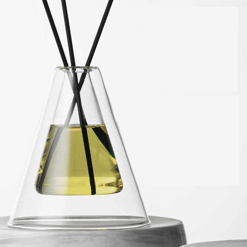 بطری شیشه ای به فرد سفارشی بزرگ Hex Essenza با رایحه سفید مات علاوه بر عطر رید دیفیوزر خانگی، پخش کننده نی کریسمس