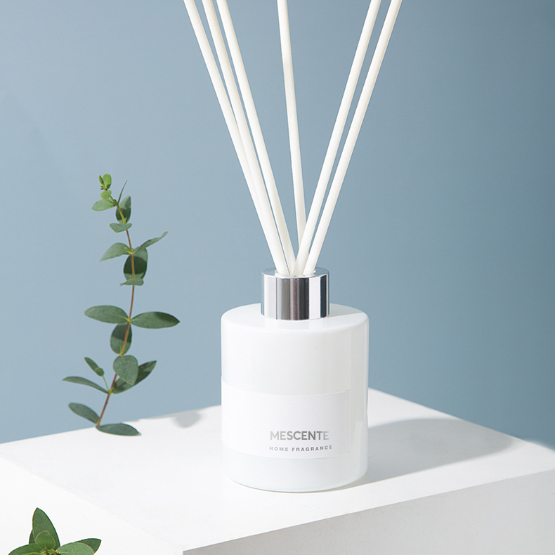 M&Scent عمده فروشی لوکس لیبل خصوصی پخش کننده فیبر نی گل دار تزئینی با درب