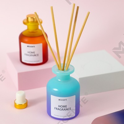 عمده فروشی منحصر به فرد بطری شیشه ای عطر گل های پر کننده روغن نی با جعبه های بسته بندی ست هدیه