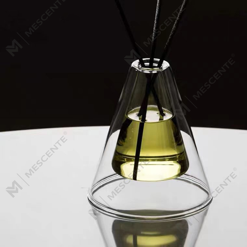 بطری شیشه ای منحصر به فرد Hex Essenza بزرگ سفارشی عطر و بوی عطر نی دیفیوزر خانگی سفید مات شده، پخش کننده نی کریسمس