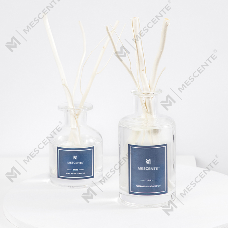 بطری شیشه‌ای لوکس M&Scent 2025 جدیدترین طراحی منتشرکننده نی