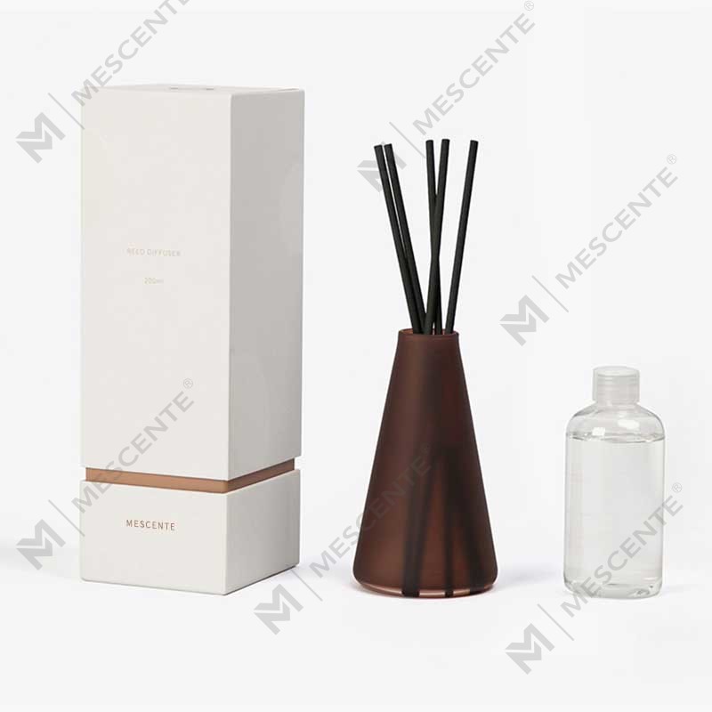 بسته بندی بسته بندی جعبه های لوکس OEM 200 میلی لیتری چوب خیزران خانه عطر عطر نی دیفیوزر ست هدیه