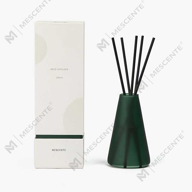 بسته بندی بسته بندی جعبه های لوکس OEM 200 میلی لیتری چوب خیزران خانه عطر عطر نی دیفیوزر ست هدیه