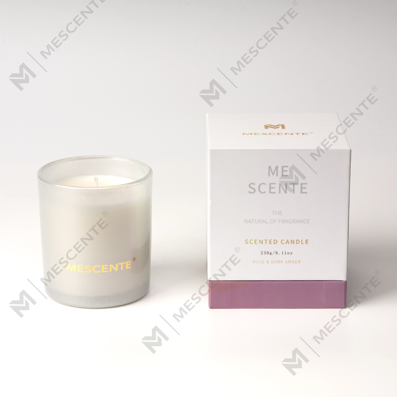 M&Scent Private Label کریسمس شیشه شمع مشکی رایحه درمانی شمع های معطر