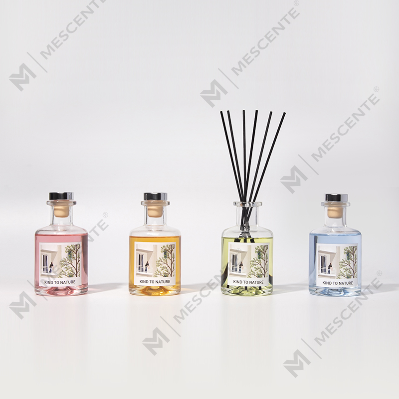 M&Scent Luxury 200ml سفارشی بطری سفید میله های چوبی نی پخش کننده با جعبه