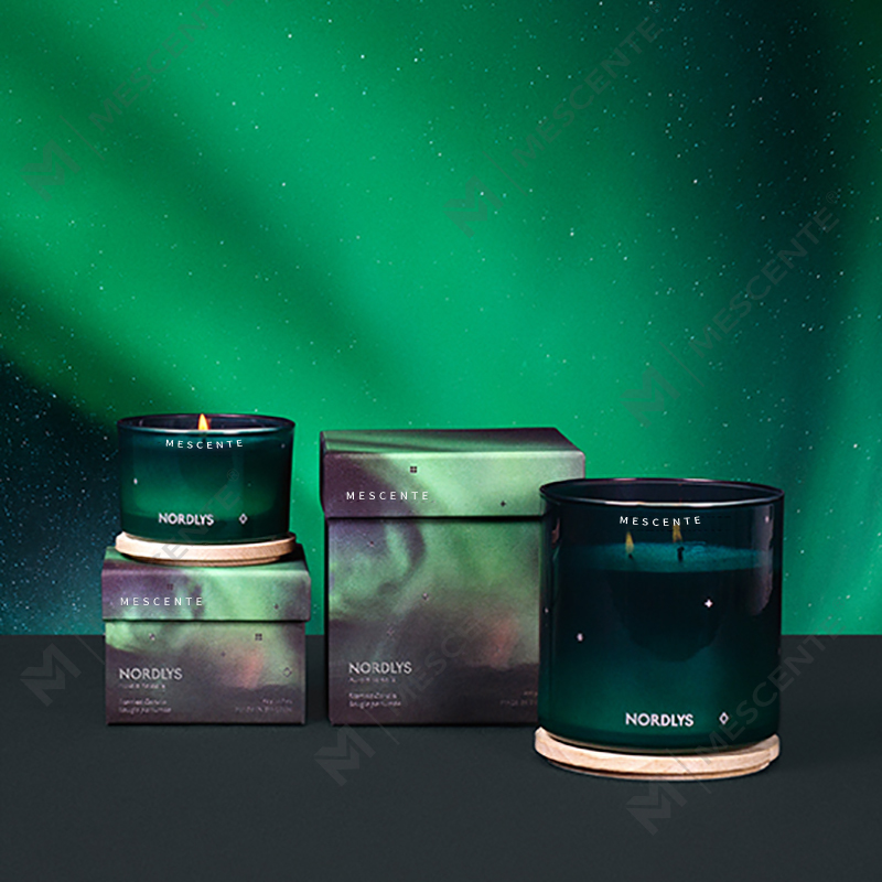 شمع‌های موم سویا معطر و تزئینی کریسمس دست‌ساز لوکس سفارشی M&Scent با جعبه هدیه