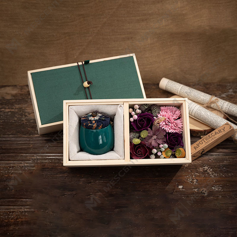سفارش انبوه شمع پارافین آروماتراپی ستون سرامیکی دکوراسیون لوکس M&Scent