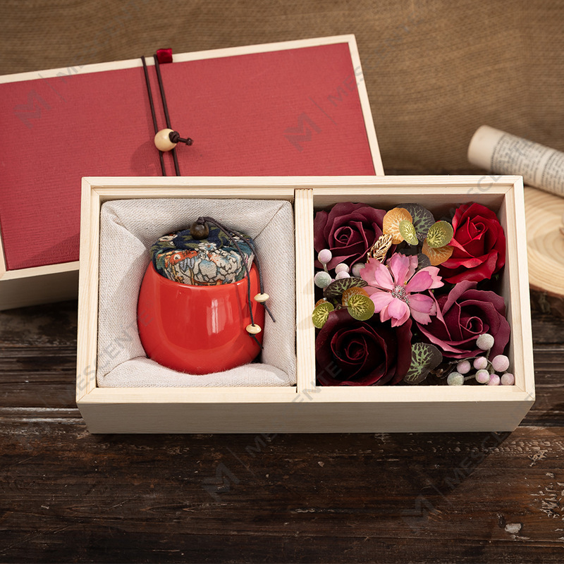 سفارش انبوه شمع پارافین آروماتراپی ستون سرامیکی دکوراسیون لوکس M&Scent