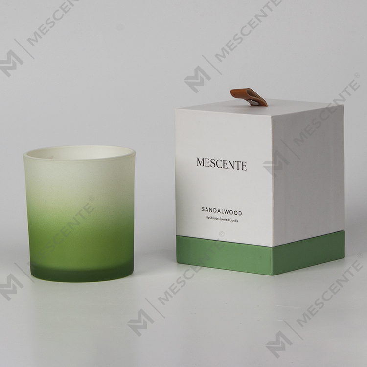 شمع سویا معطر بزرگ شیشه ای مات شیب دار