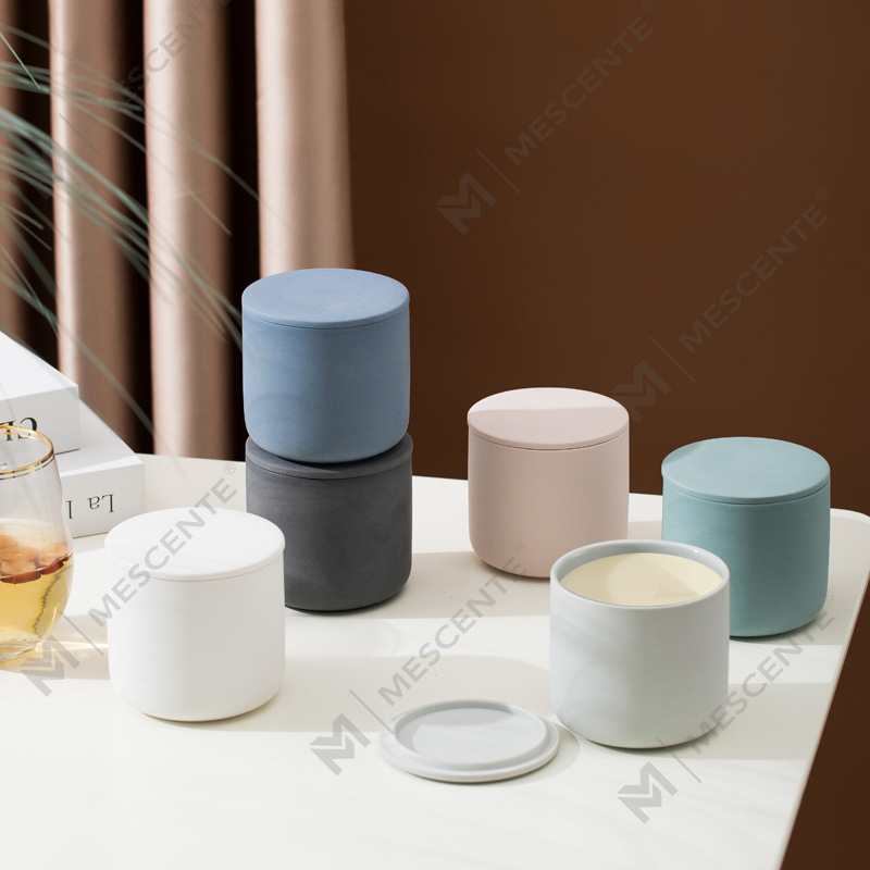 عمده فروشی M&Scent شیشه شمع کریسمس سفید مات شده نقره ای 3 فیتیله ای مدرن با درب بامبو