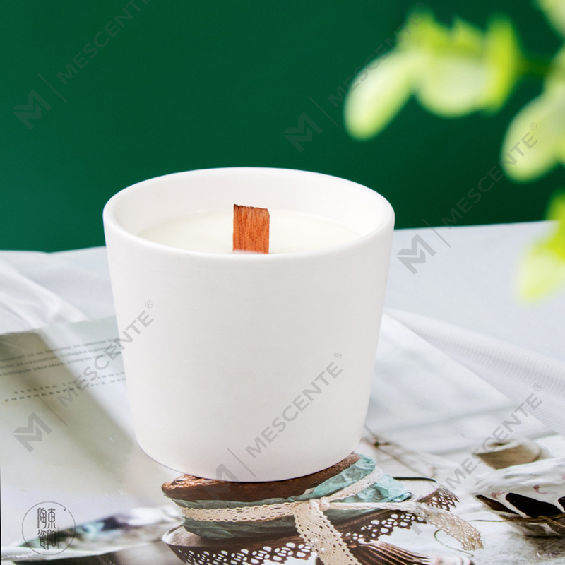 شمع های معطر وودویک وودویک واکس رنگی با لیبل خصوصی سفارشی با کیفیت بالا به صورت عمده