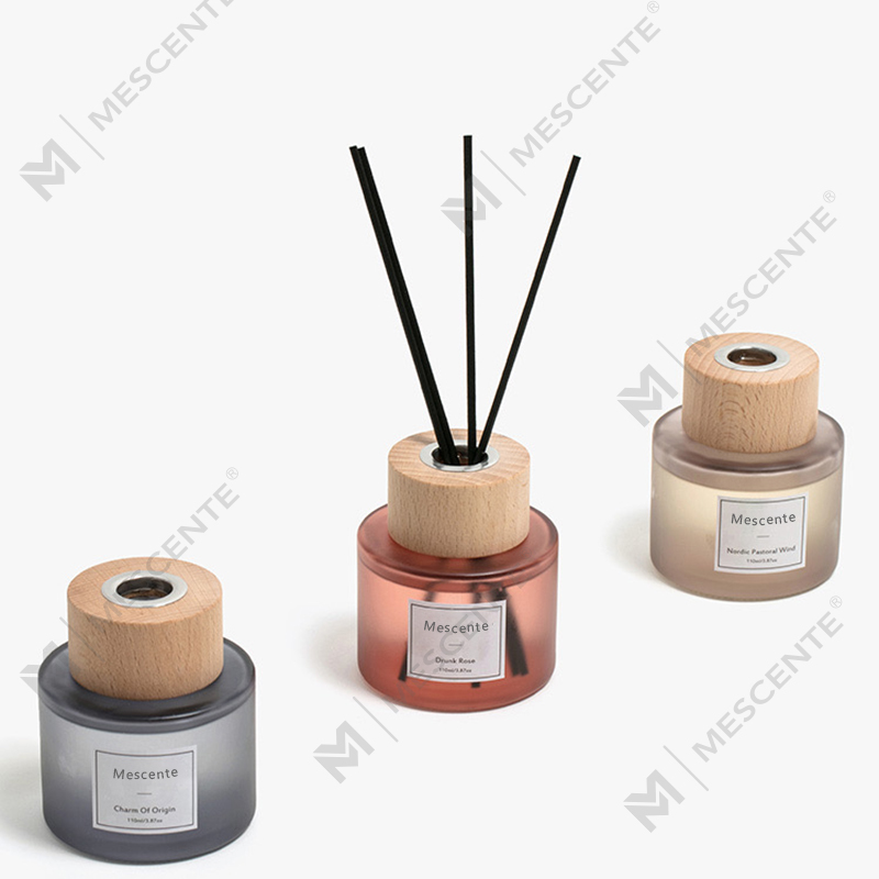 پخش کننده نی بطری شیشه ای لیبل خصوصی لوکس با درپوش عمده فروشی M&Scent