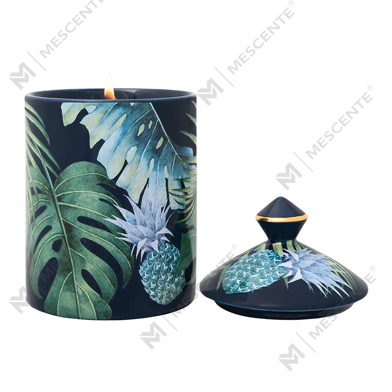 شمع لیوانی رنگ شهری بوتانیک شهری M&Scent با جعبه تاشو
