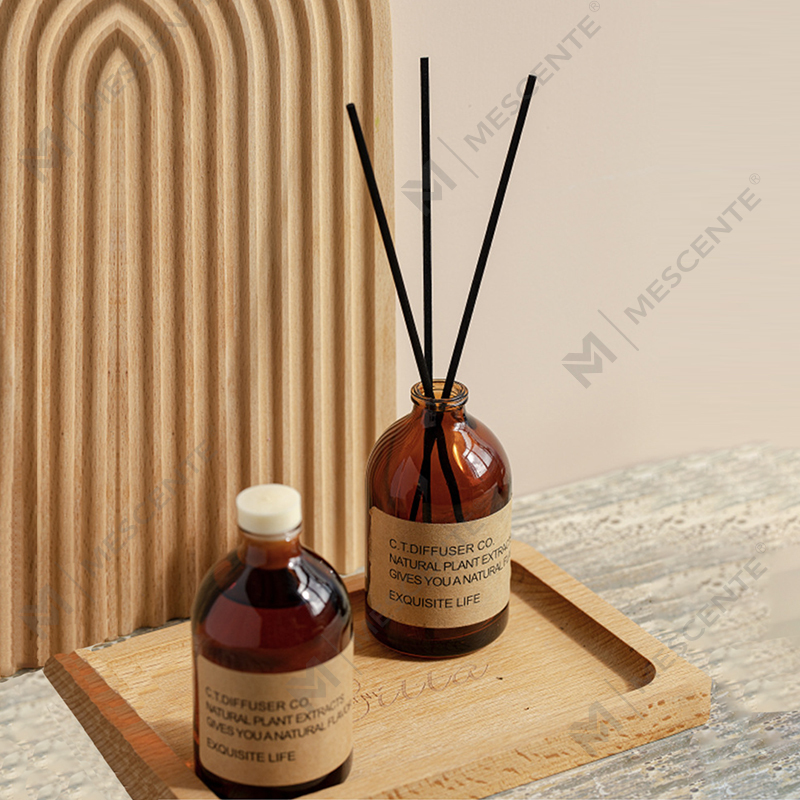 دیفیوزر نی دیفیوزر منزل و ست شمع معطر دکور لوکس M&Scent با بسته بندی جعبه