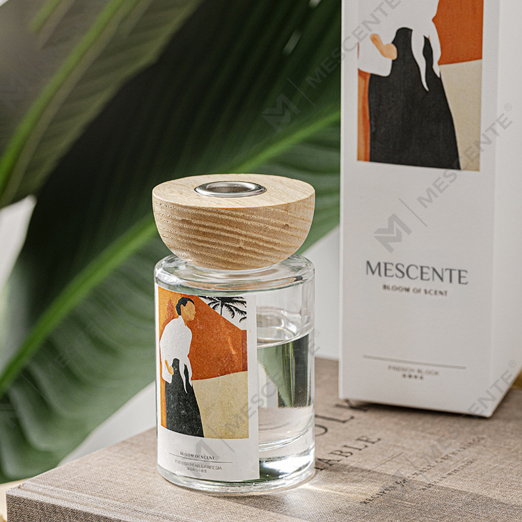 ست های پخش کننده نی بطری شیشه ای برچسب خصوصی M&Scent با درپوش